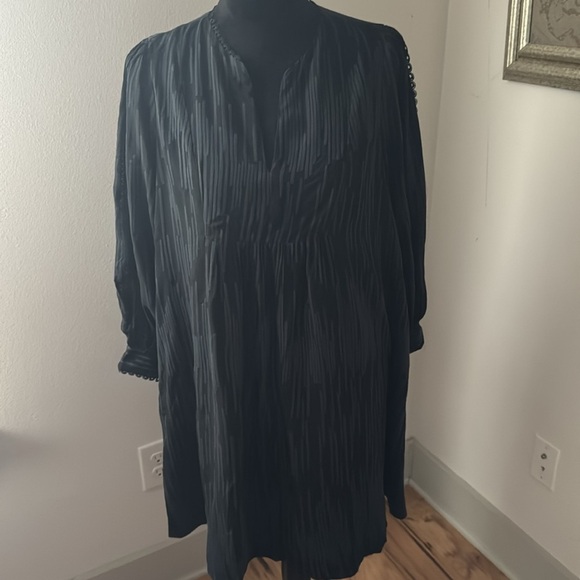 Ann Taylor Dobby shirred shift V neck Boho 3/4 sleeves eyelet trim dress Sz 4 - Picture 5 of 8